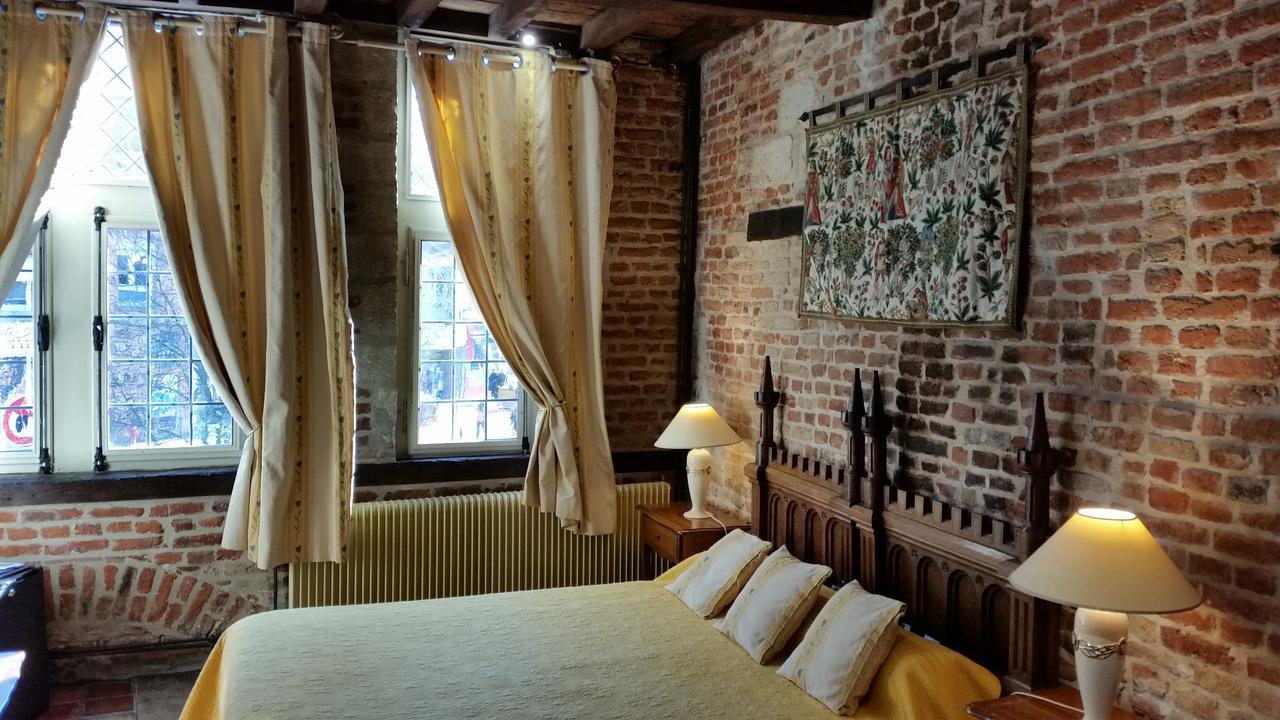 Auberge Du Bon Fermier Βαλενσιέν Εξωτερικό φωτογραφία